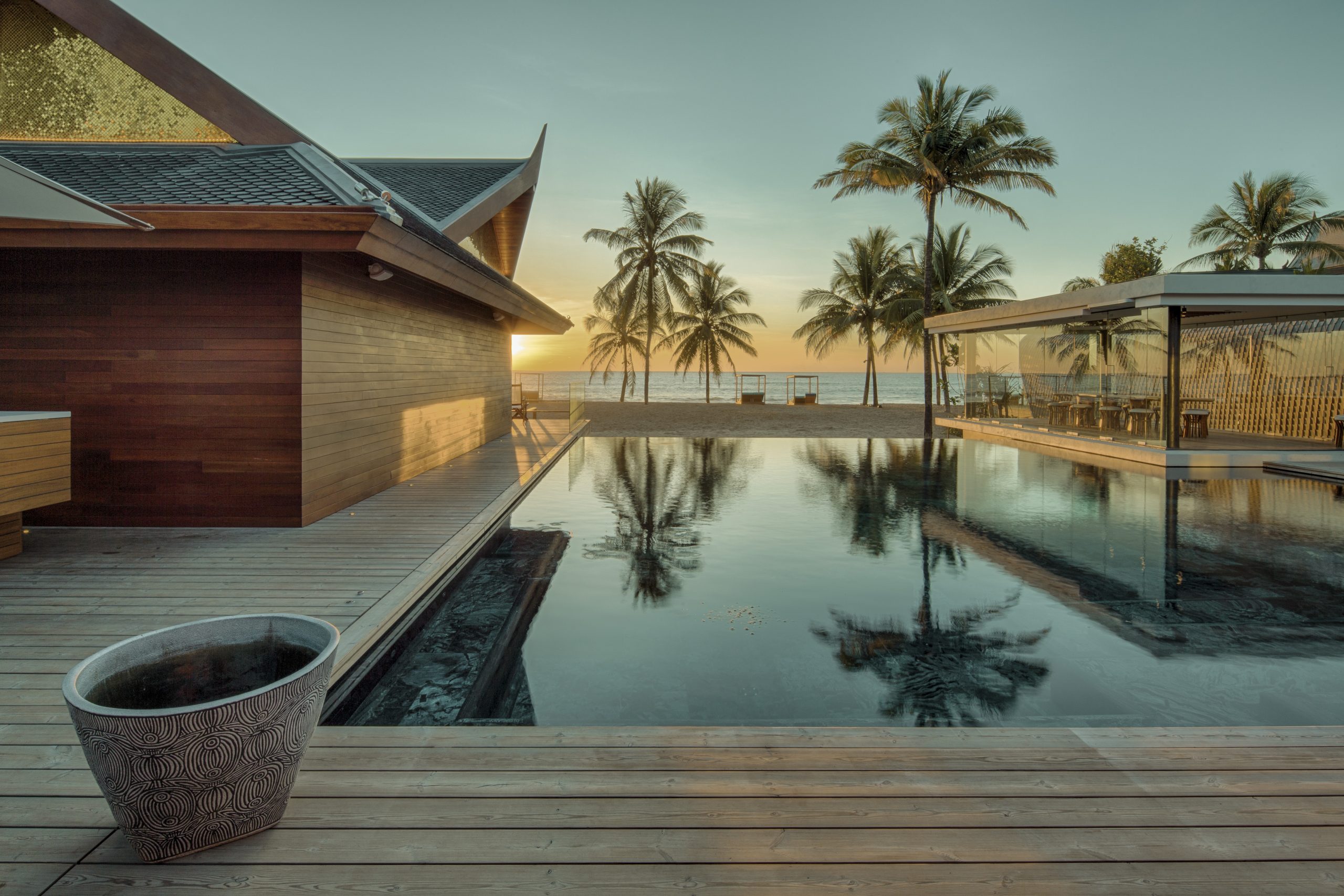 1 Hotel Iniala, Phuket 004