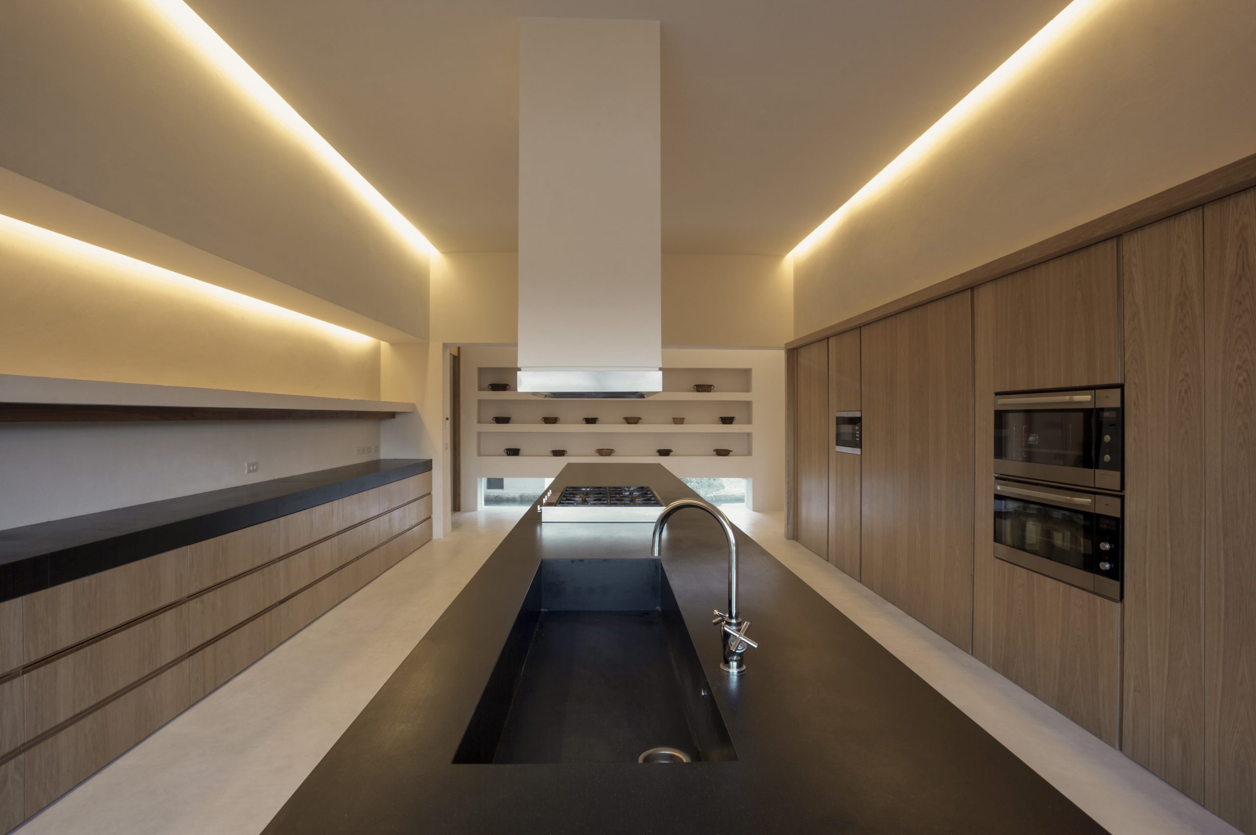 CASA HACIENDA EN AVILA DISEÑADA POR EL ESTUDIO DE ARQUITECTURA A CERO