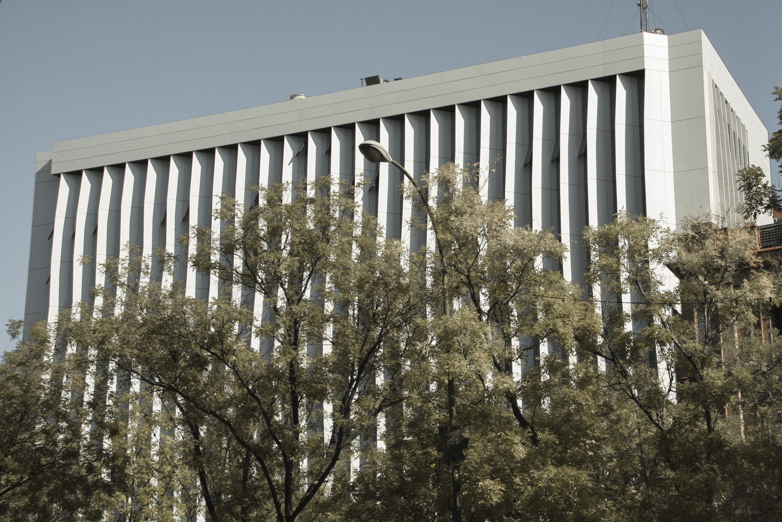 9 Oficinas Paseo de la Castellana, Madrid 001